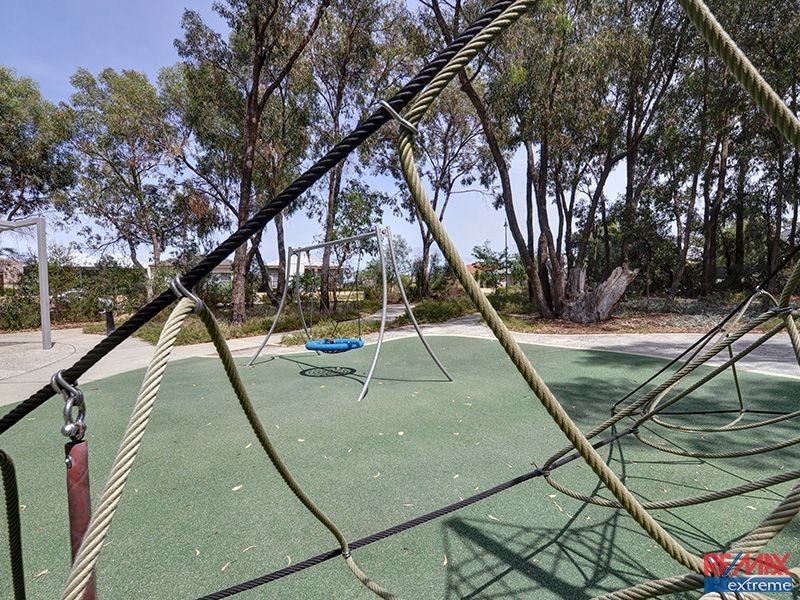 33 Eastwall Parkway, Butler WA 6036