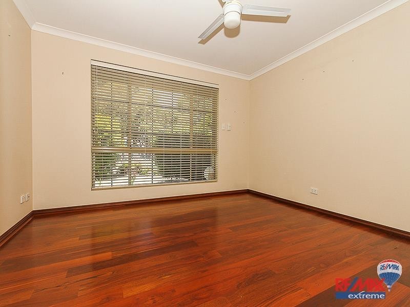 17 Fernwood Square, Padbury WA 6025