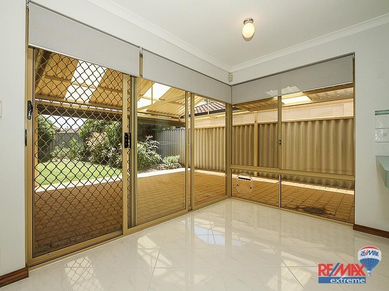 17 Fernwood Square, Padbury WA 6025