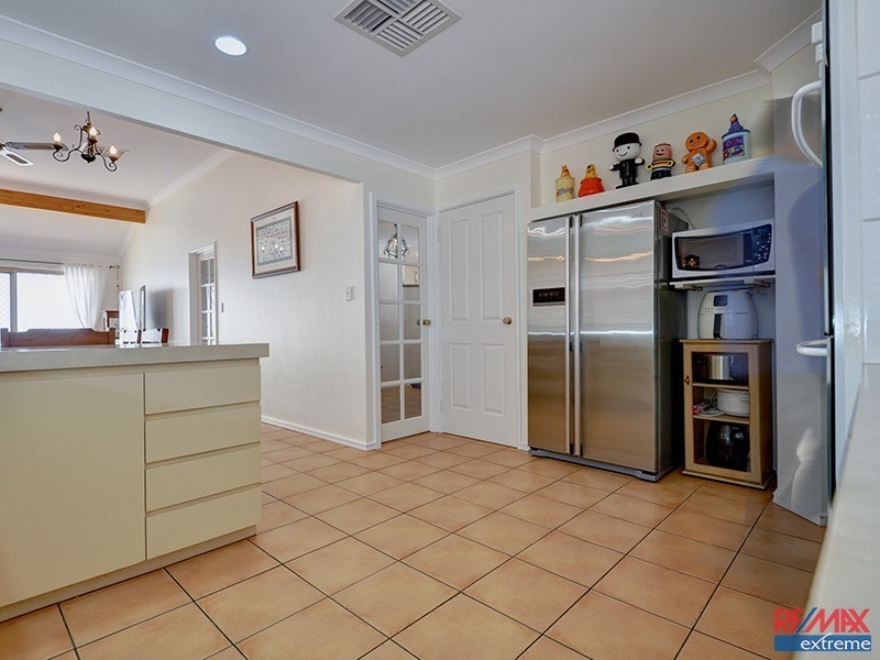 10 Carrick Way, Kinross WA 6028