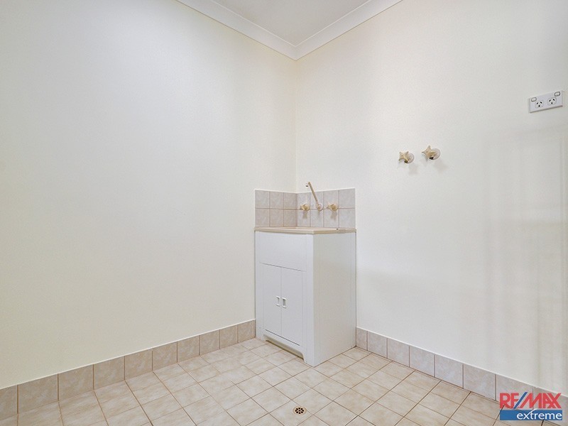 2 Stow Lane, Kinross WA 6028