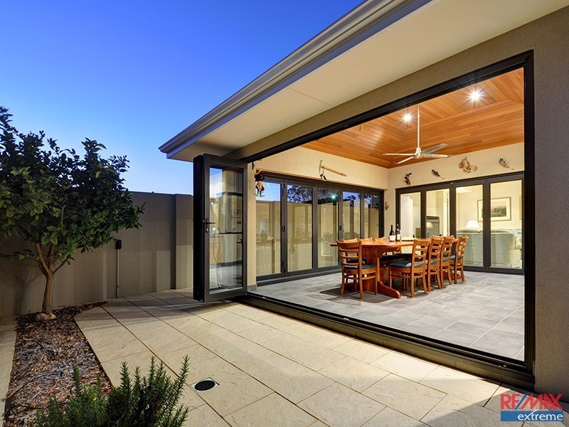 34 Axbridge Street, Karrinyup WA 6018
