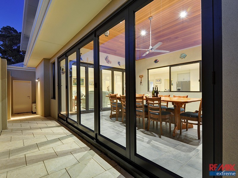34 Axbridge Street, Karrinyup WA 6018