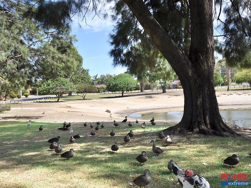 33 Beenong Street, Wanneroo WA 6065