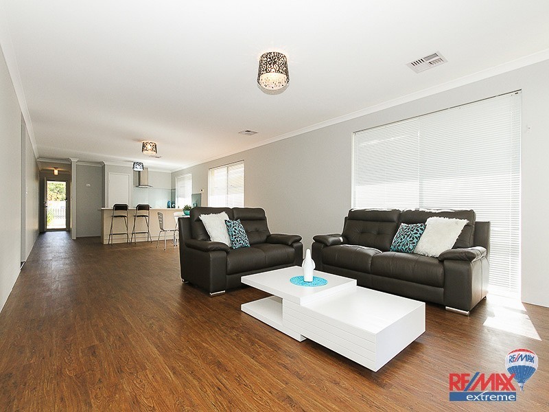 14 Bluewater Drive, Alkimos WA 6038