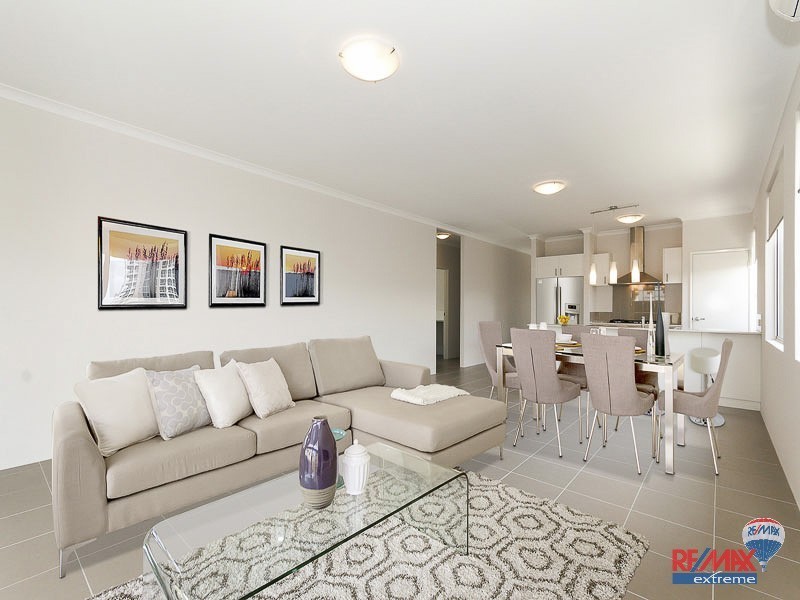 64 Leeward Avenue, Eglinton WA 6034