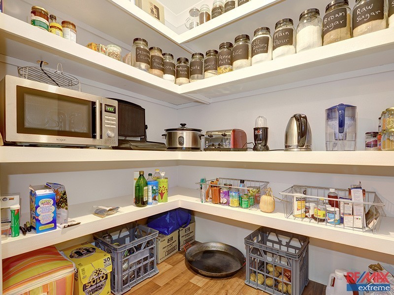 22 Chucklebud Street, Banksia Grove WA 6031