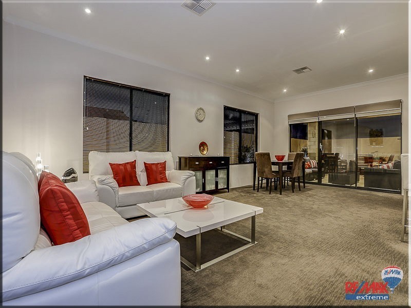 1 Pravia Way, Alkimos WA 6038