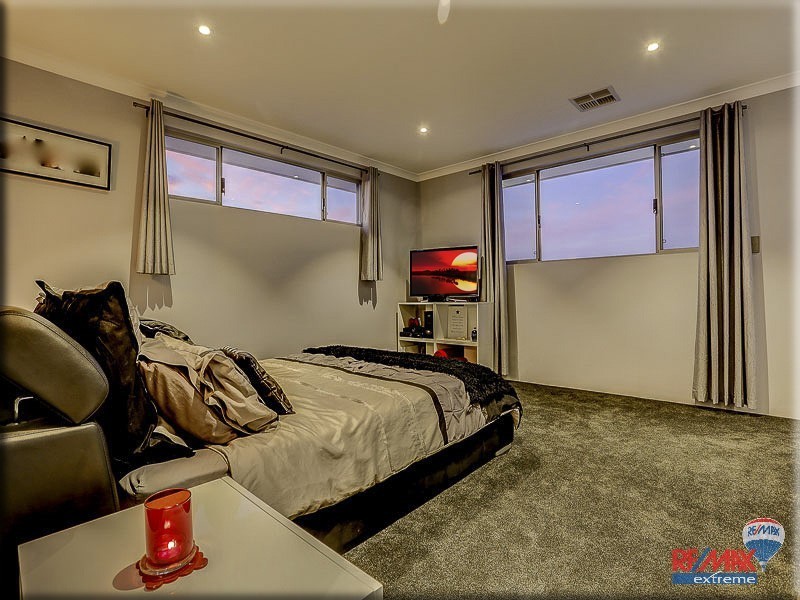 7 Comito Bend, Alkimos WA 6038