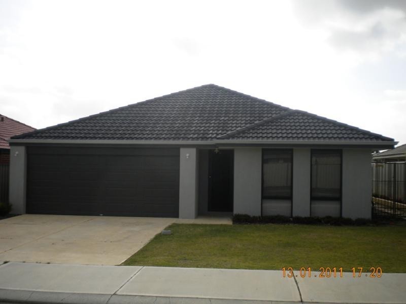 28 Watkins Loop, Tapping WA 6065