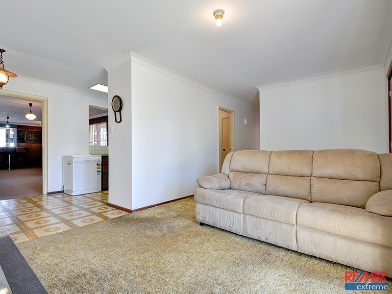 12 Kamara Court, Wanneroo WA 6065