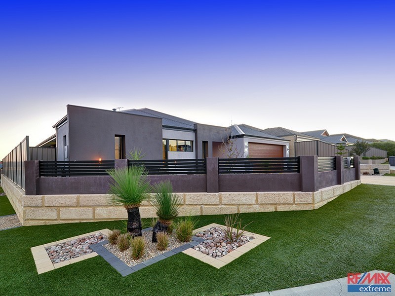 1 Cairo Way, Wanneroo WA 6065
