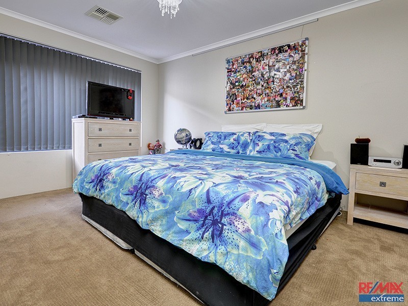 1 Cairo Way, Wanneroo WA 6065