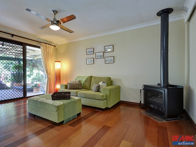 10 Theba Court, Heathridge WA 6027