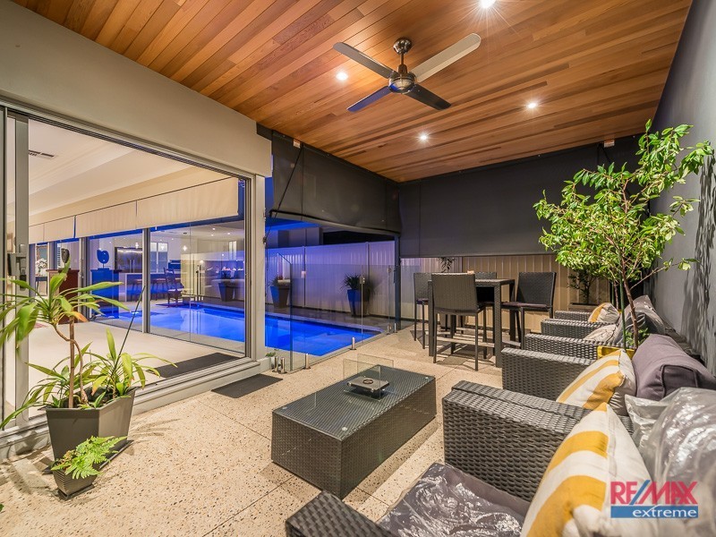 2 Windmill Circle*, Burns Beach WA 6028