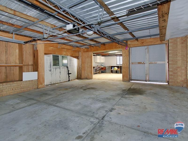 1 Chiba Retreat, Merriwa WA 6030