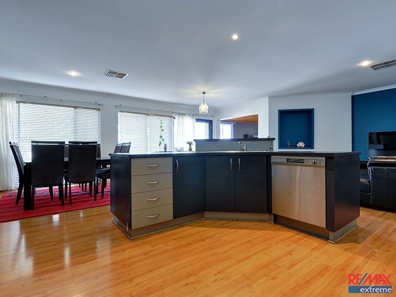 7 Walbrook Mews, Landsdale WA 6065