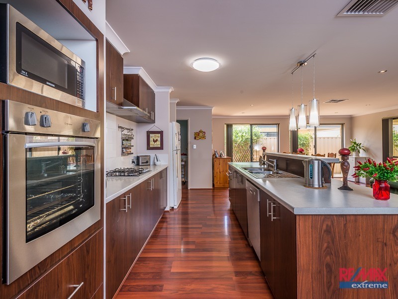 15 Cruiser Turn, Landsdale WA 6065