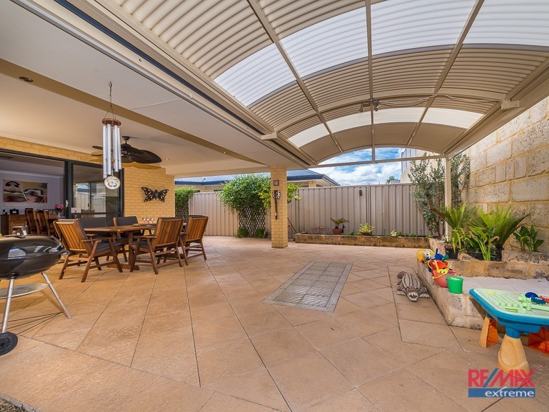 15 Cruiser Turn, Landsdale WA 6065