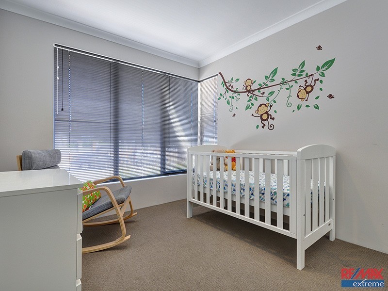 31 Sawtooth Bend, Banksia Grove WA 6031