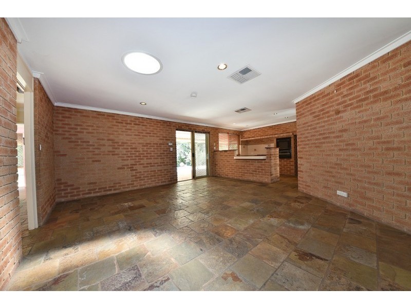 44 Wandearah Way, Kingsley WA 6026