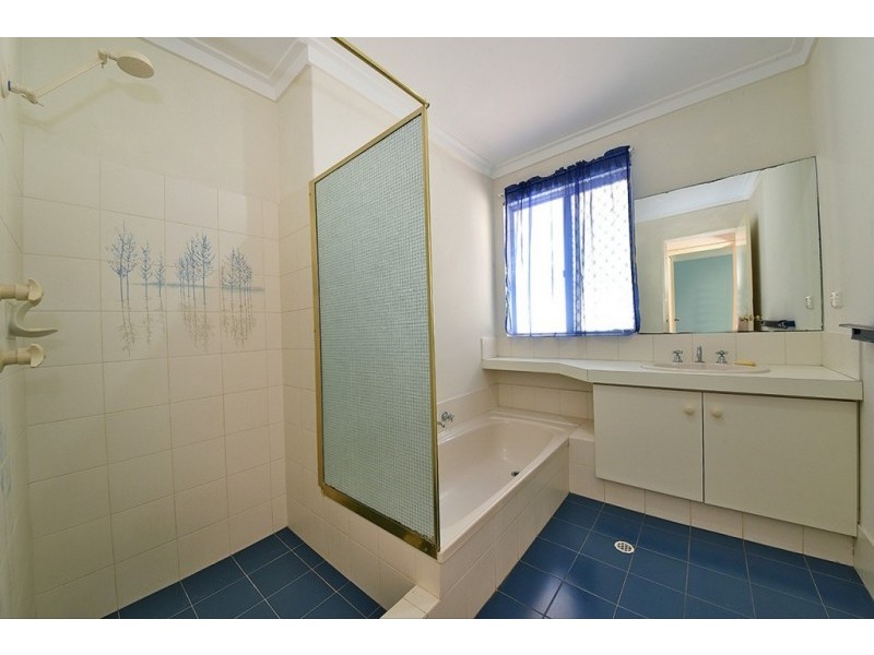 44 Wandearah Way, Kingsley WA 6026