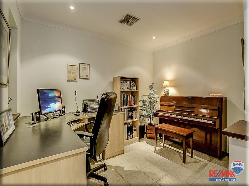 17 Itchen Loop, Butler WA 6036