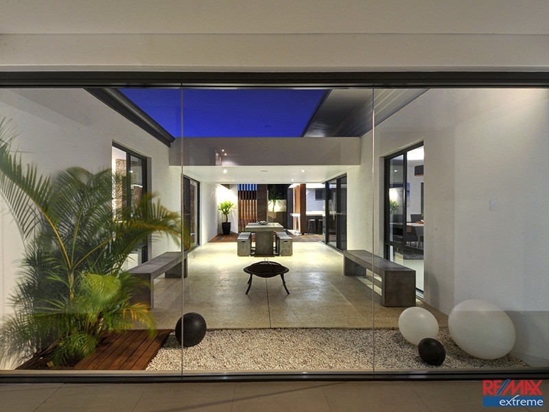 9 Brechin Court, Duncraig WA 6023