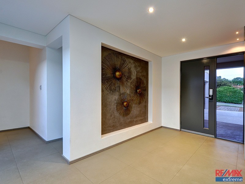 9 Brechin Court, Duncraig WA 6023