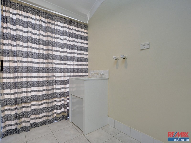 7 Emden Lane, Currambine WA 6028