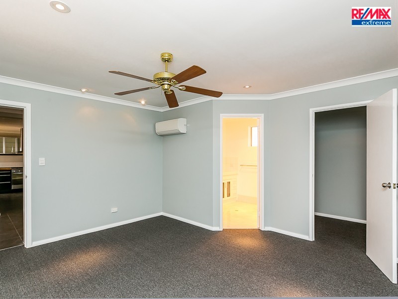 10 Balmain Way, Heathridge WA 6027