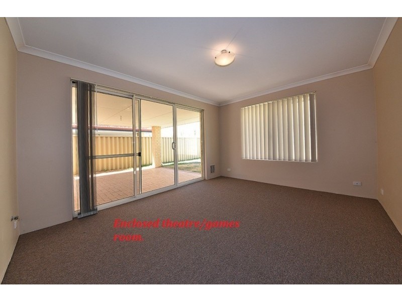 34 Ammanford Crescent, Butler WA 6036