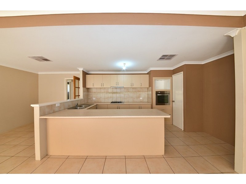 34 Ammanford Crescent, Butler WA 6036