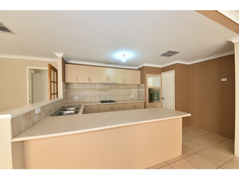 34 Ammanford Crescent, Butler WA 6036