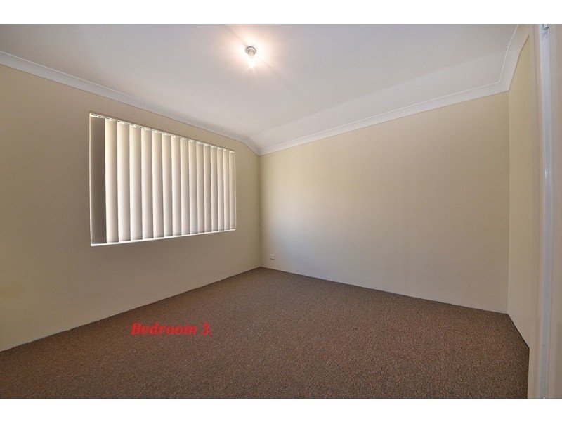 34 Ammanford Crescent, Butler WA 6036