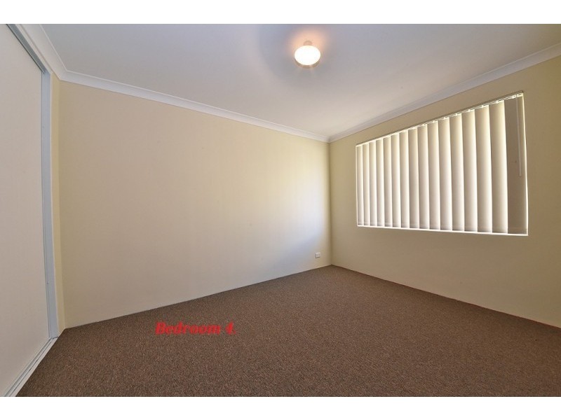 34 Ammanford Crescent, Butler WA 6036