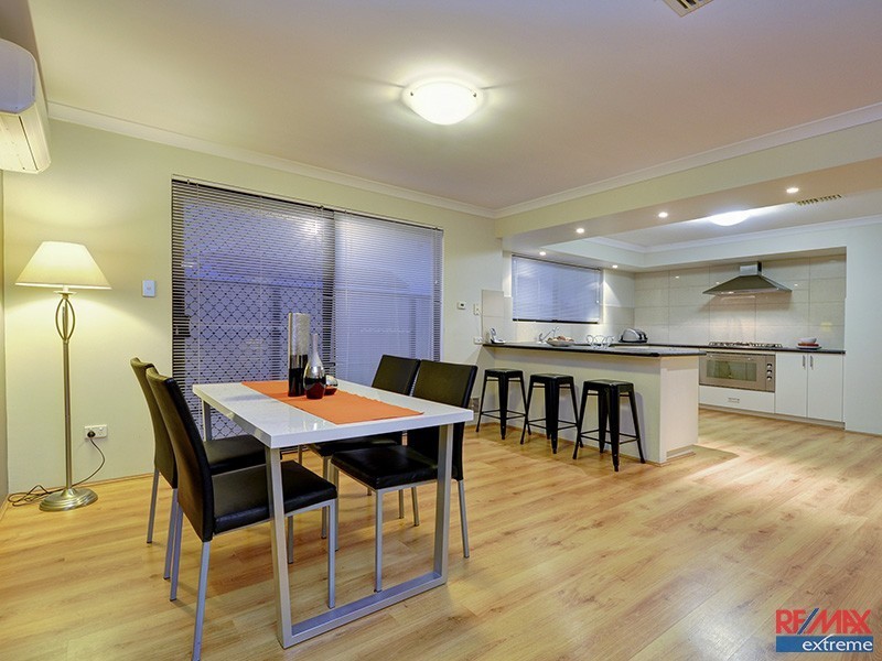 122 Manchester Drive, Hocking WA 6065