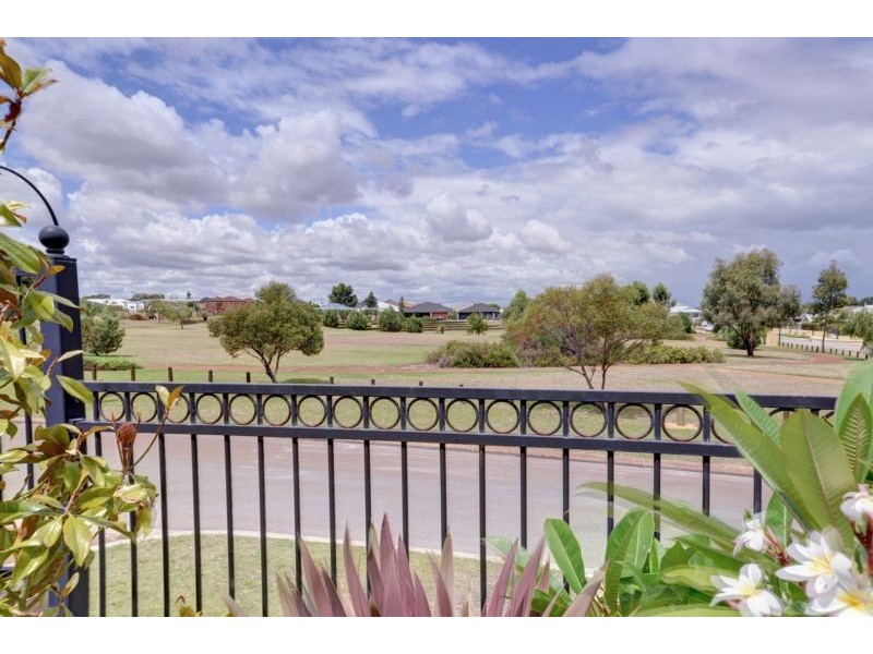 29 Salishan Street, Clarkson WA 6030