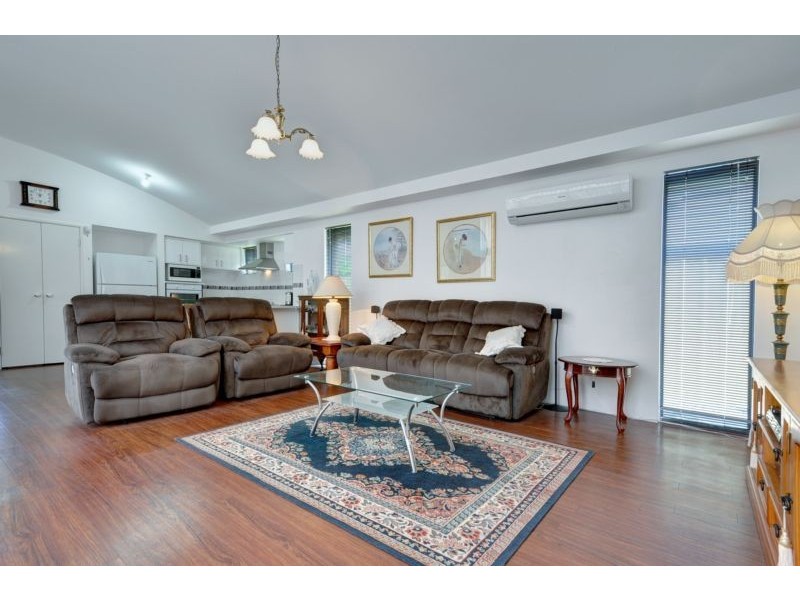 29 Salishan Street, Clarkson WA 6030