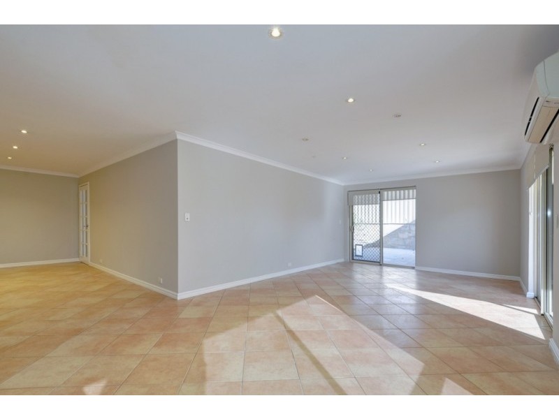 1 Buckden Street, Butler WA 6036