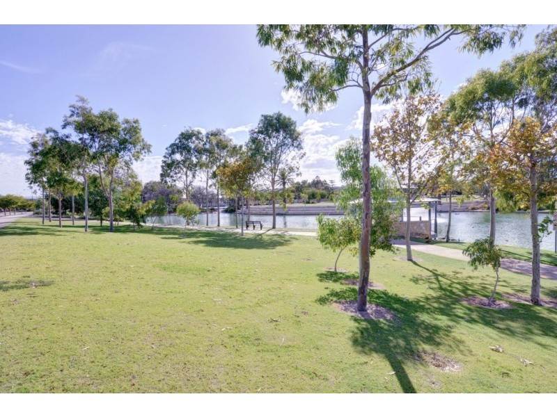 1 Buckden Street, Butler WA 6036