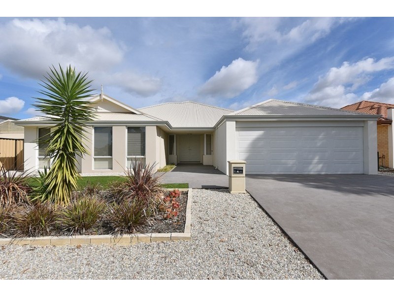 4 Harden Park Trail, Carramar WA 6031