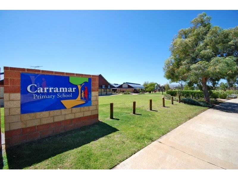 4 Harden Park Trail, Carramar WA 6031