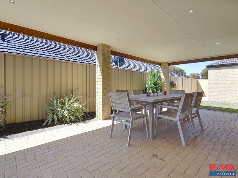 20 Osaka Loop, Hocking WA 6065