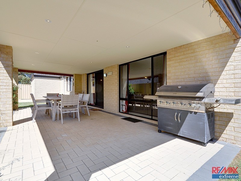 20 Osaka Loop, Hocking WA 6065