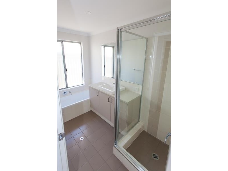 6 Ambesia Road, Clarkson WA 6030