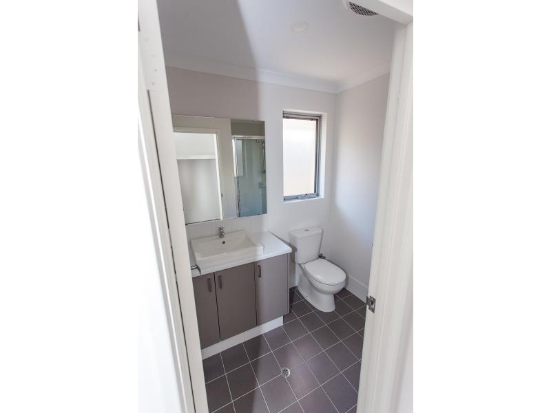 6 Ambesia Road, Clarkson WA 6030