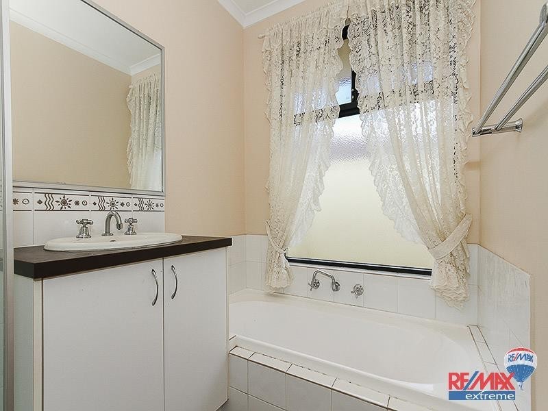 61 Hennessy Drive, Ashby WA 6065