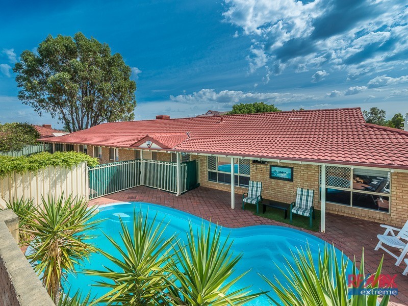5 Peaceful Close, Marangaroo WA 6064
