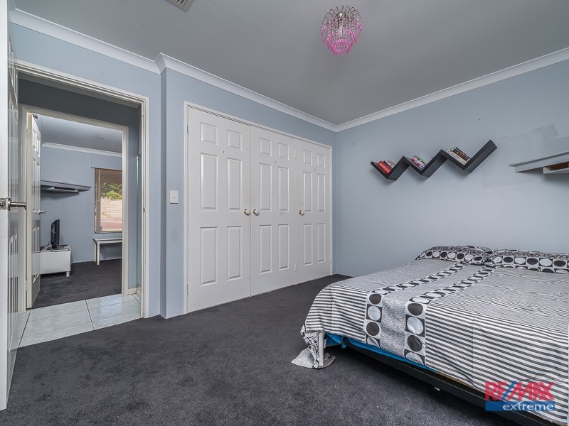 5 Peaceful Close, Marangaroo WA 6064